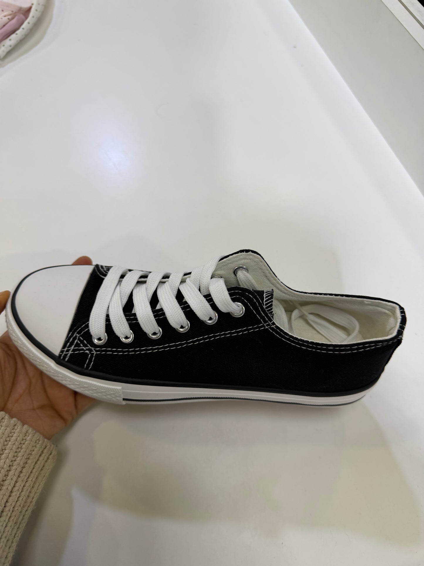 Zapatilla Basic Black