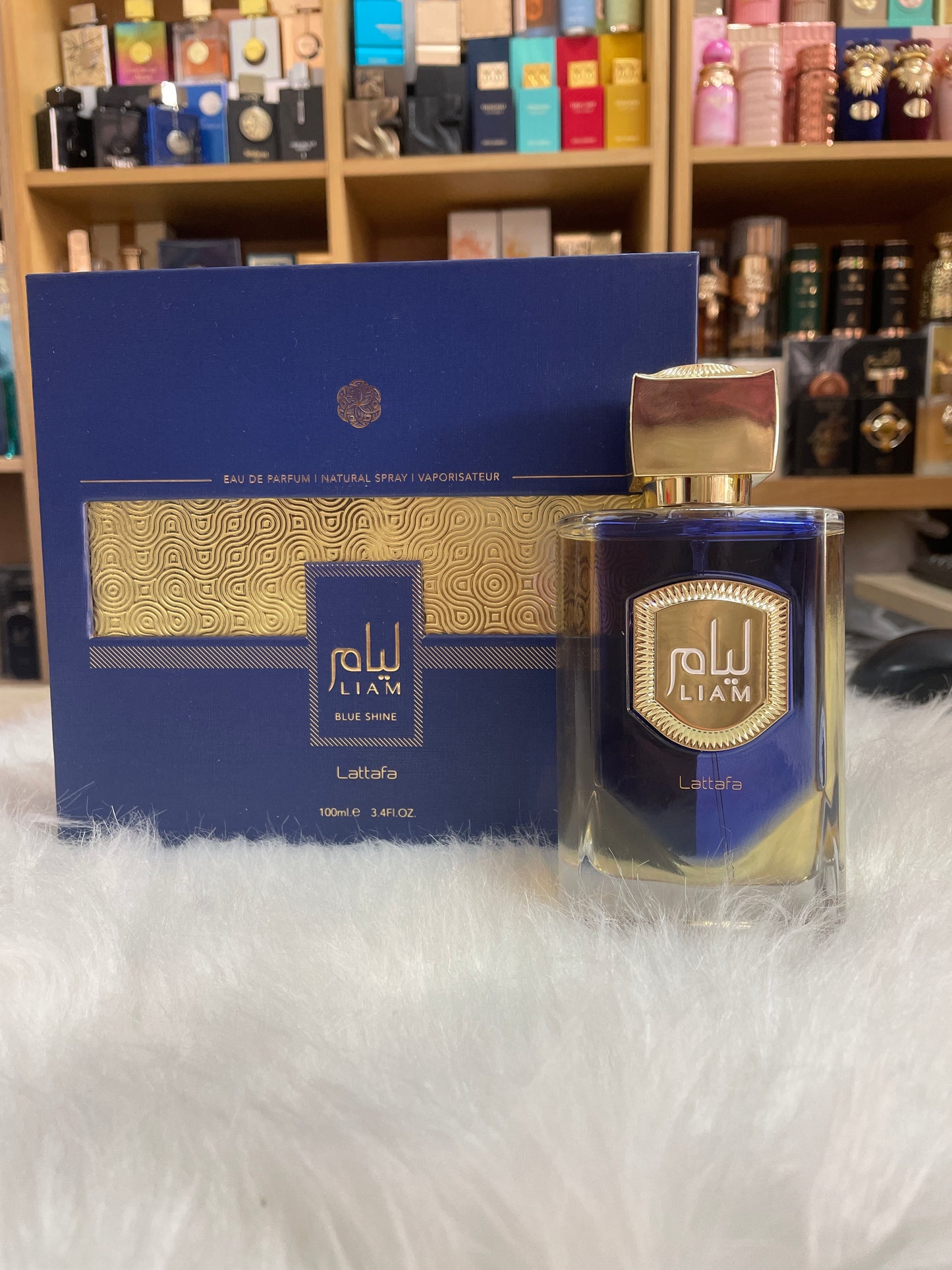 Muestra Liam Blue Shine