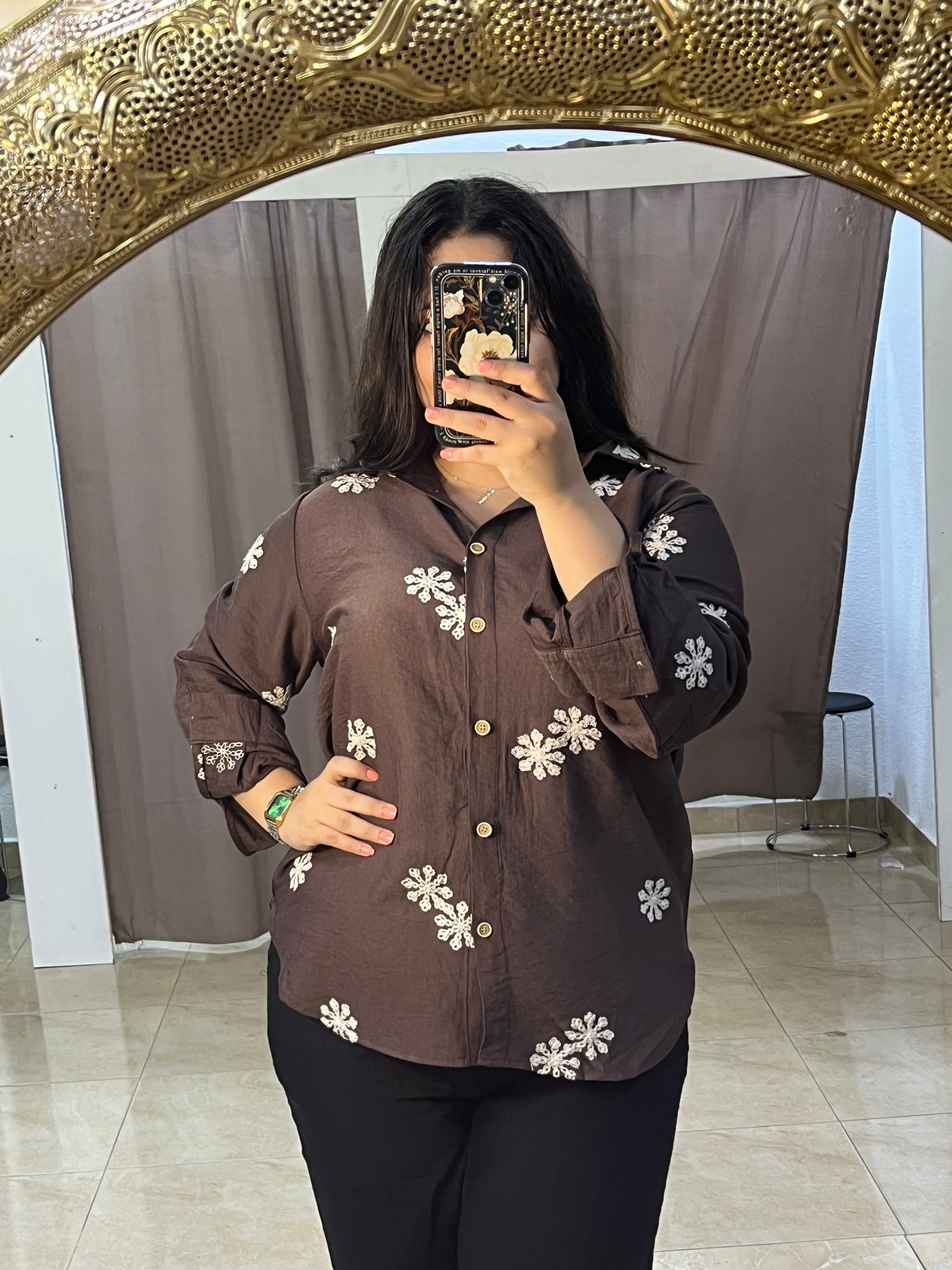 Camisa bordada flores