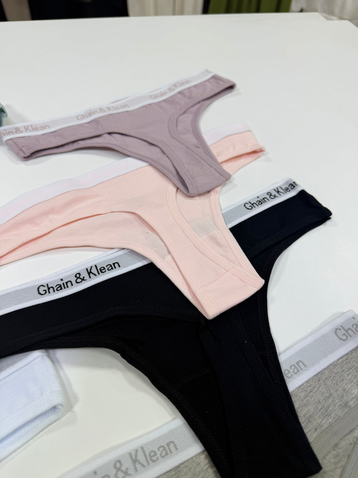 Tanga Ghain & Klean