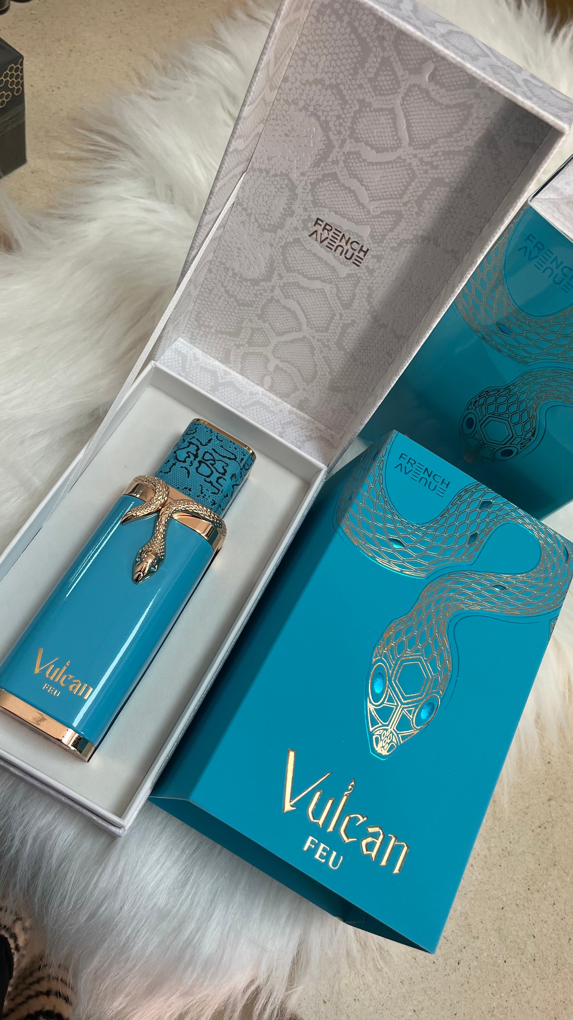 Vulcan Feu French Avenue – AMANAH