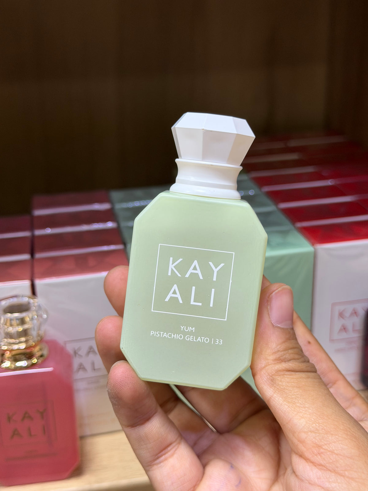 KAYALI YUM PISTACHIO GELATO 33