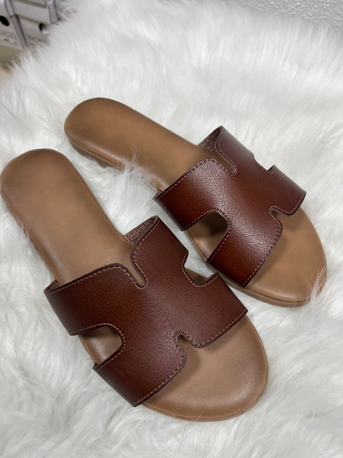 Sandalias tipo Hermes