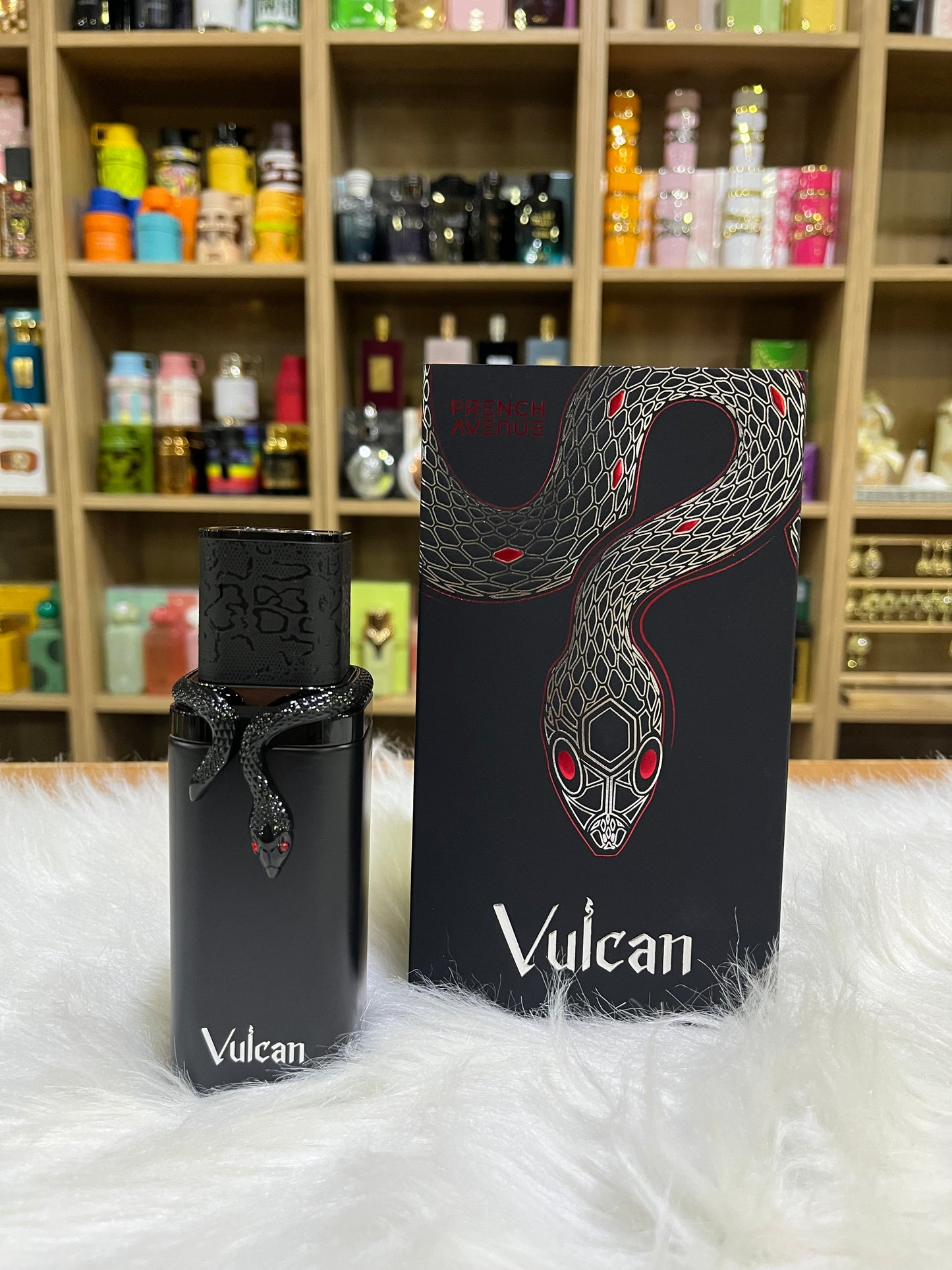 Muestra Vulcan Black Friday French Avenue