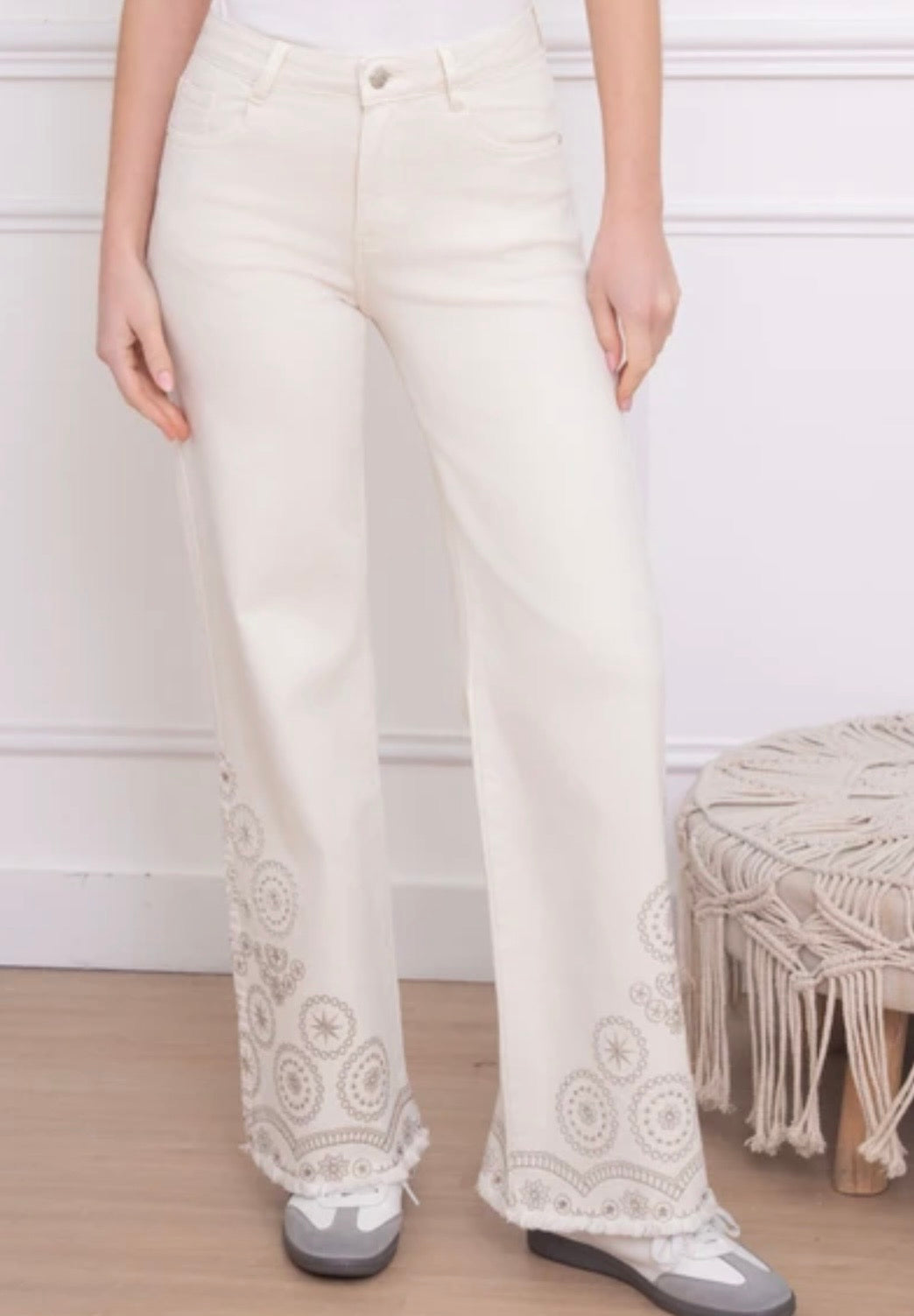 Wideleg bordado