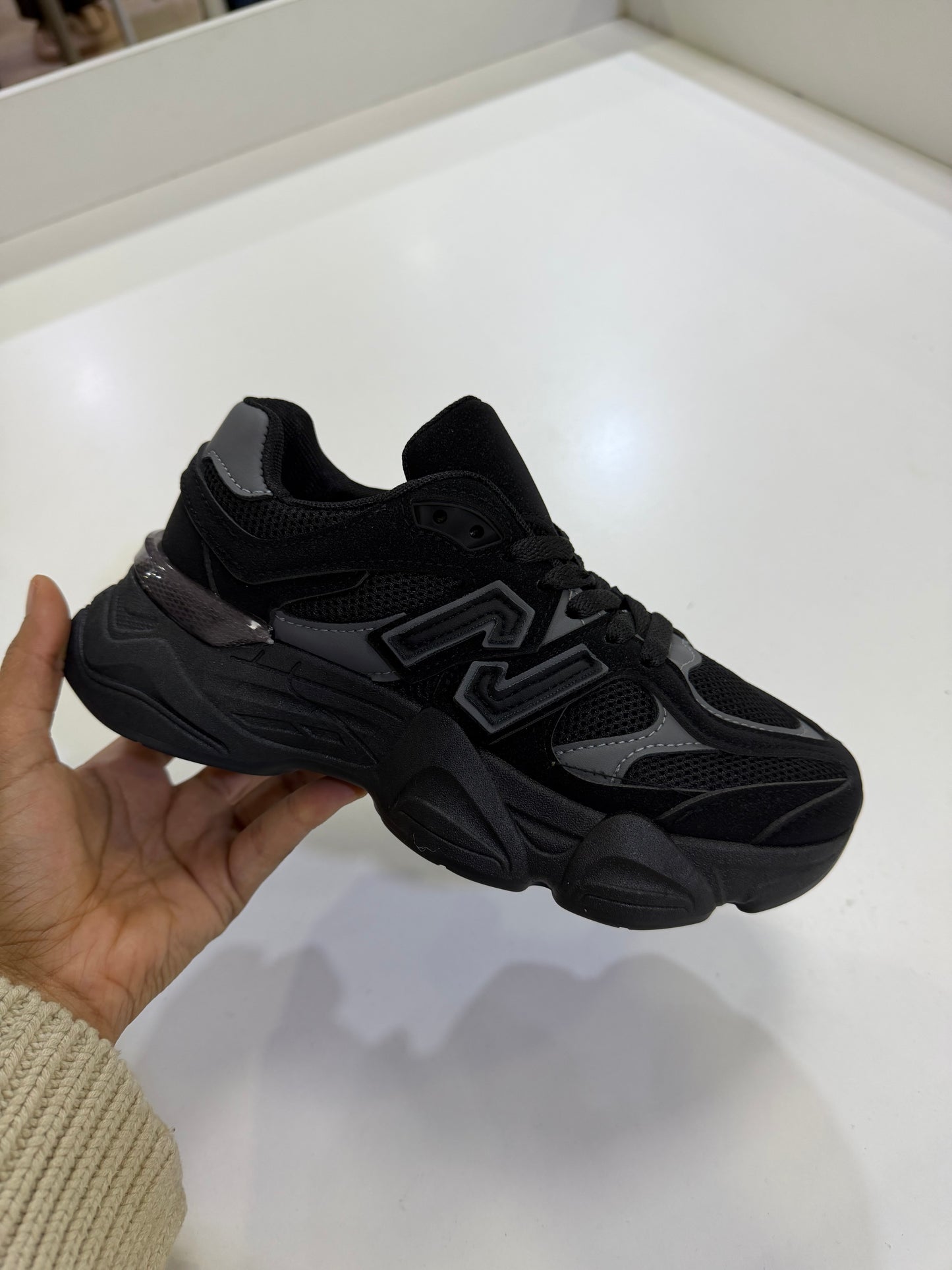 Zapatillas All Black N