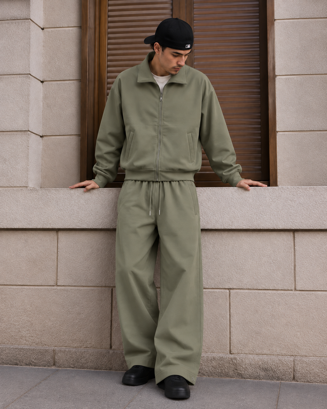 Chandal Essential